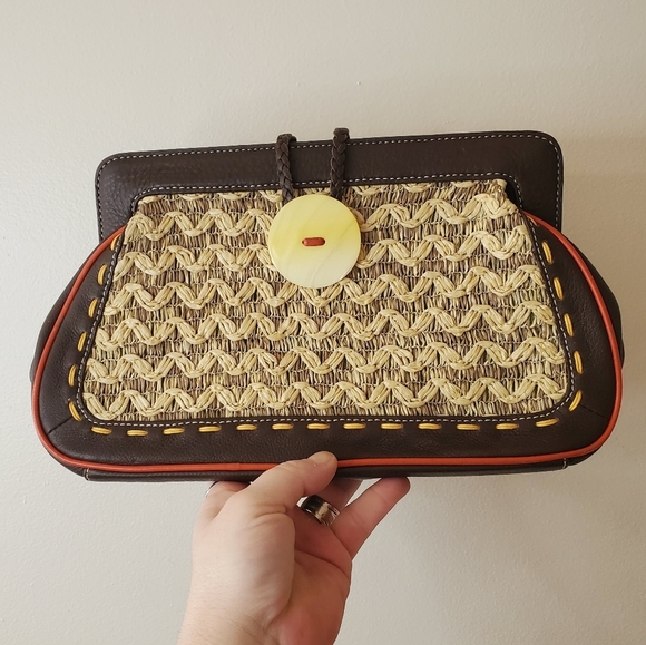 Kate Landry Handbags - NWT Vintage Kate Landry Wicker Woven BoHo Clutch Floral